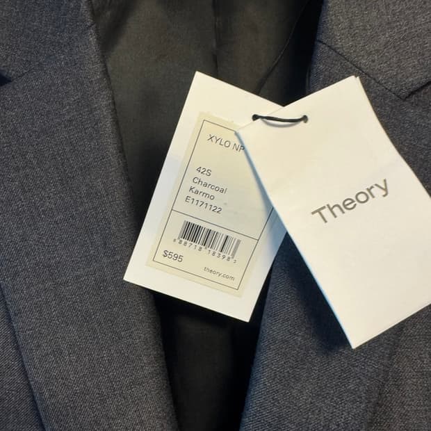 띠어리 뉴테일러 정장 셋업 차콜 그레이 택달린 새제품 42S, 33사이즈