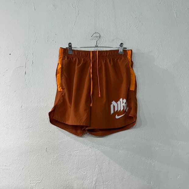 나이키 러닝 반바지 M