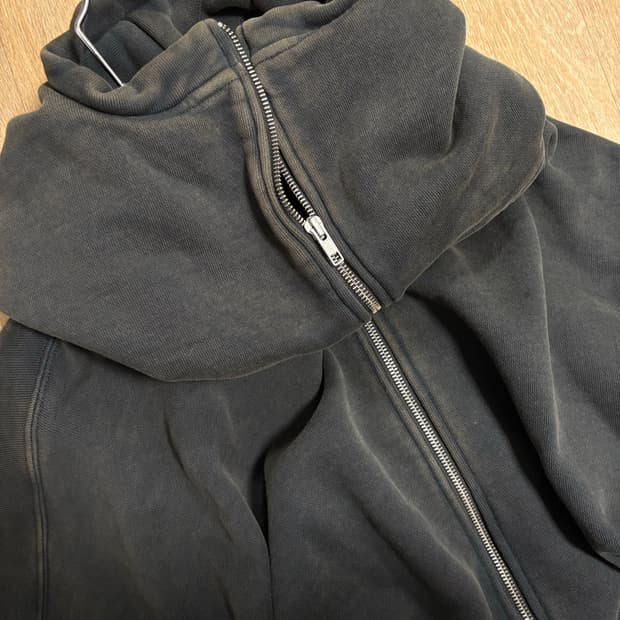 엔타이어 스튜디오 크롭 후드집업