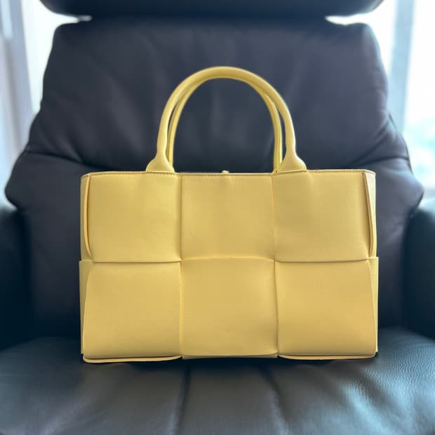 보테가베네타 아르코 스몰