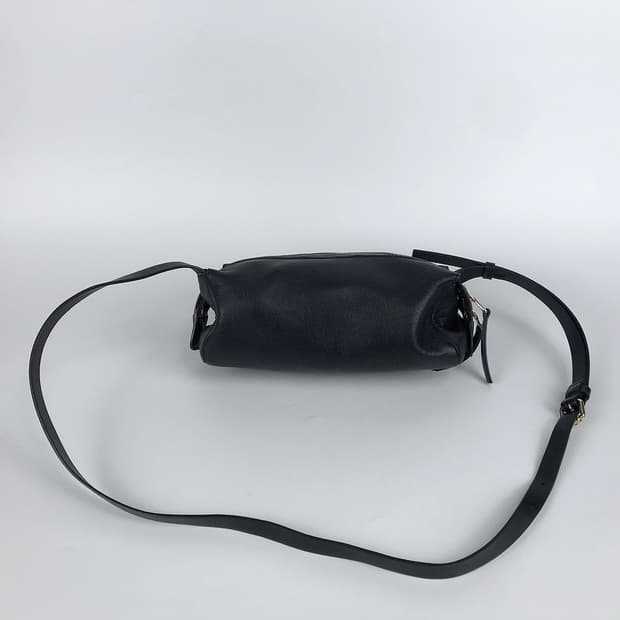 아르켓 ARKET 레더 크로스바디백 여성 가방