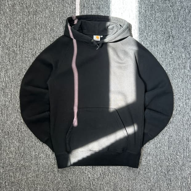 칼하트 wip 소매로고 체이스 블랙 후드티