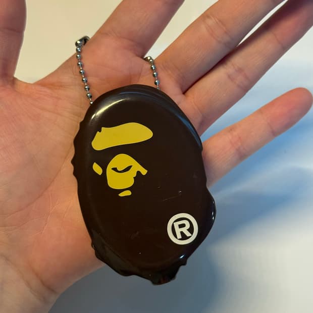 베이프 동전지갑 키링