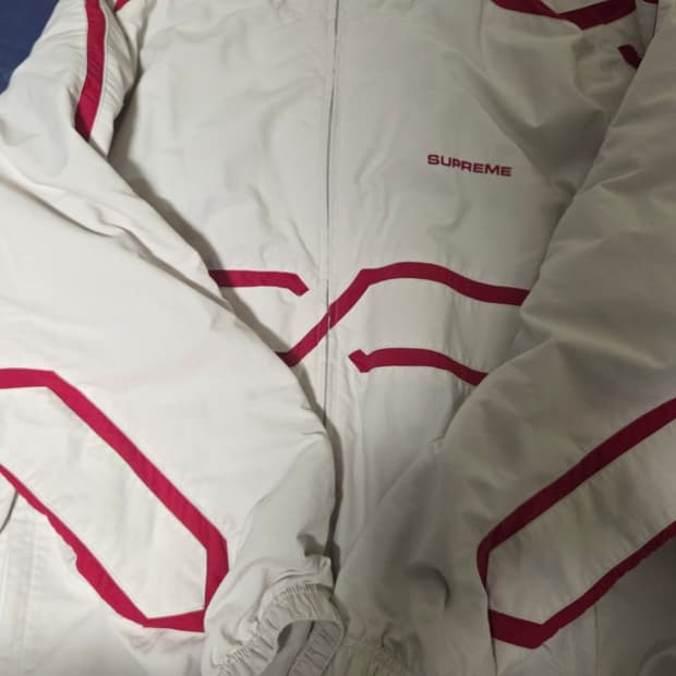 슈프림 인셋링크 자켓