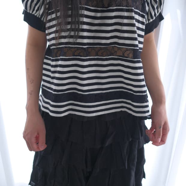 Lace stripe top