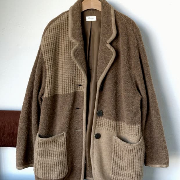 Wool boucle fabric loose jacket