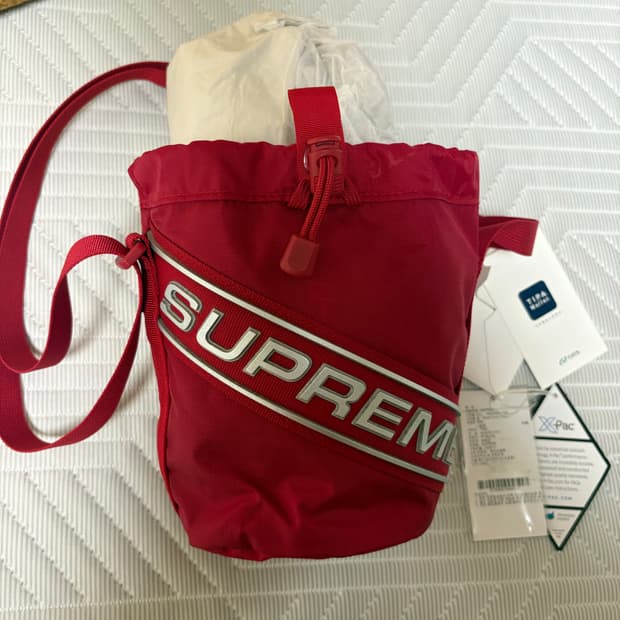 정품)슈프림 스몰 신치 파우치 레드 - 23FW