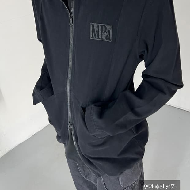 Mpa portable jacket M 시착용