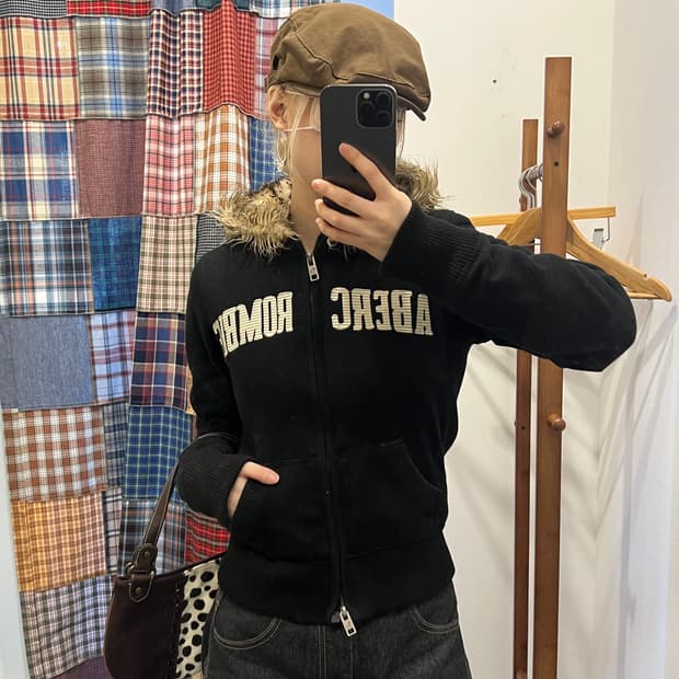 아베크롬비 울프죠 블랙