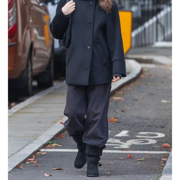 디망쉬 double breasted coat 하프 코트 블랙