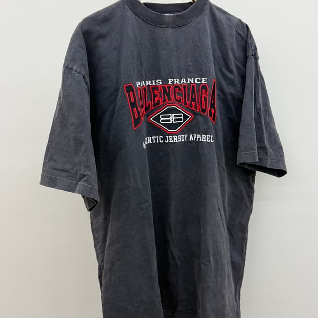 발렌시아가 어센틱 오버핏 유니섹스 반팔티XL