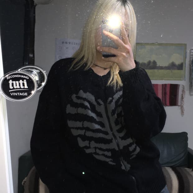 투티/0185 xtonz 니트 투웨이 집업 데미지 블랙