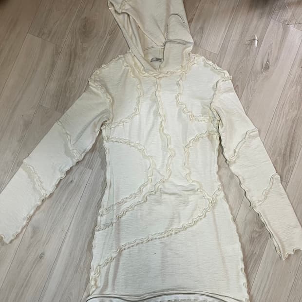 Peinture Ruffle Hood dress-Ivory