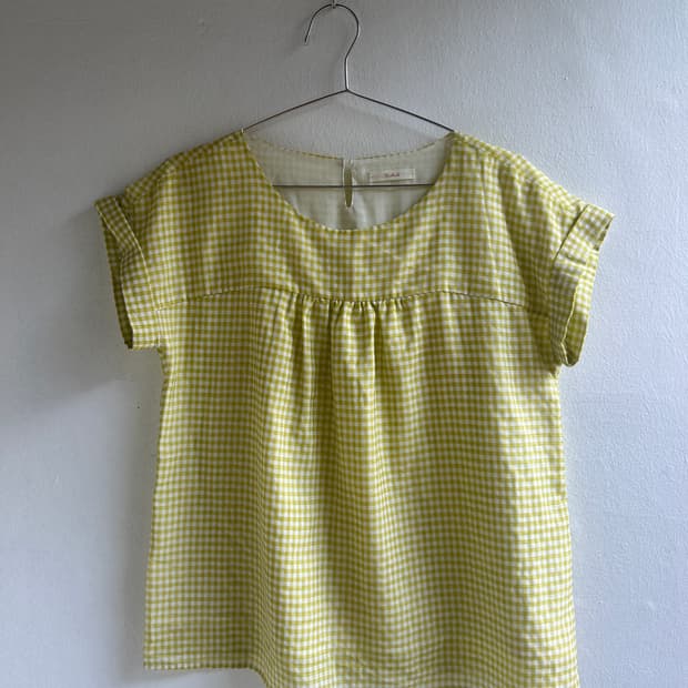 연두 깅엄 블라우스 