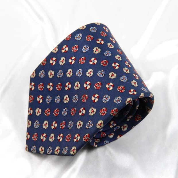 페라가모 9.4cm A+등급 명품넥타이