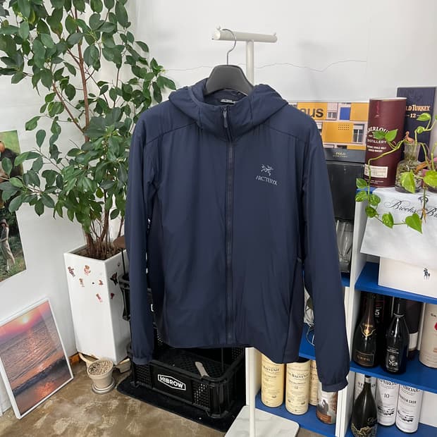 아크테릭스 아톰LT 후디 점퍼 L 