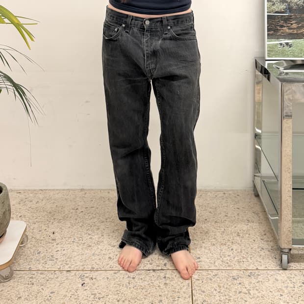 리바이스 505 레귤러 스트레이트 블랙