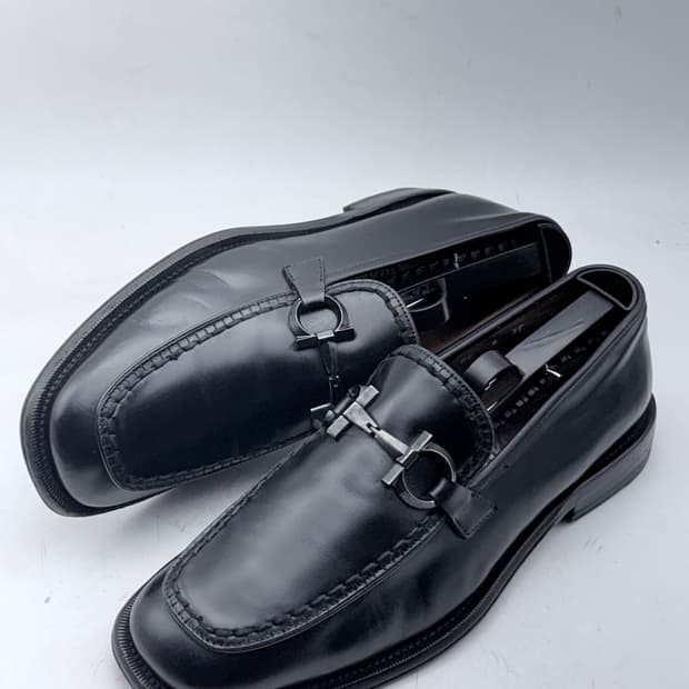 정픔)페라가모250