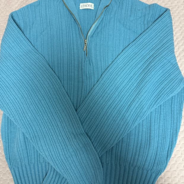 르로브 블루 집업 니트