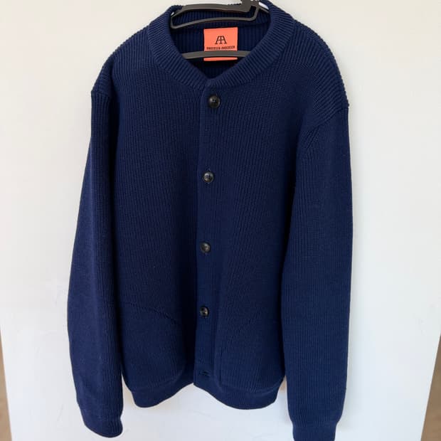 안데르센 스키퍼가디건 