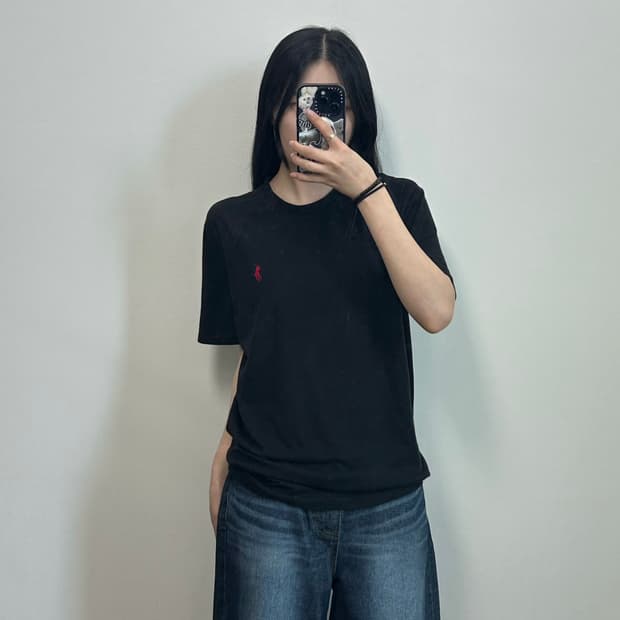 폴로 랄프로렌 자수로고 블랙 반팔 티셔츠