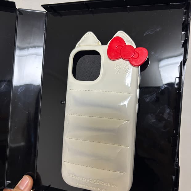 어반소피스티케이션 아이폰 15