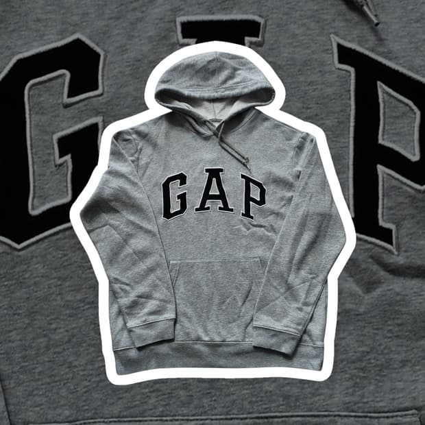 갭 후드티
