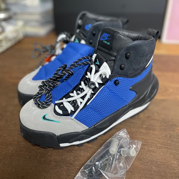 나이키 x 사카이 마그마스케이프