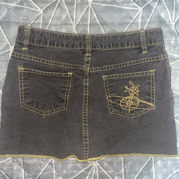 비비안웨스트우드 미니스커트