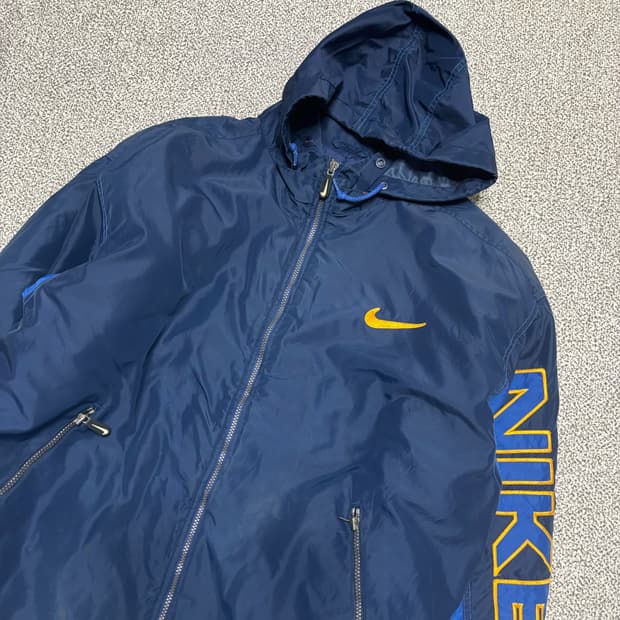 [택포] Nike 나이키 올드스쿨 스우시 패딩 파카 [A-]