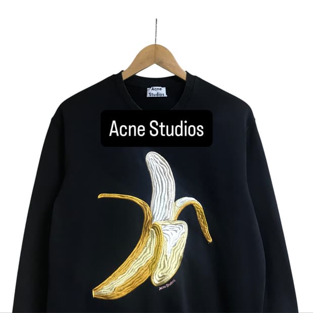 아크네스튜디오 바나나 라운드 스웻셔츠