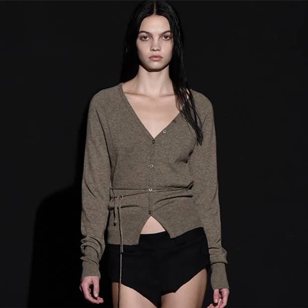 보헤미안서울 버튼 니트 가디건