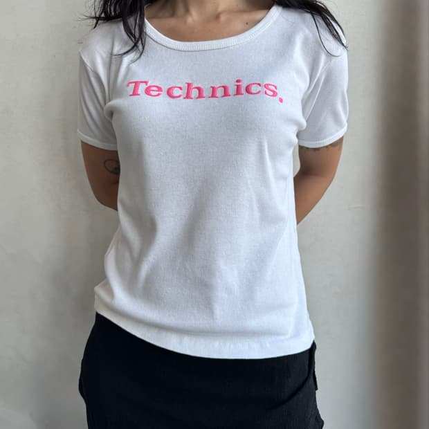 9/00s Technics Baby Tee