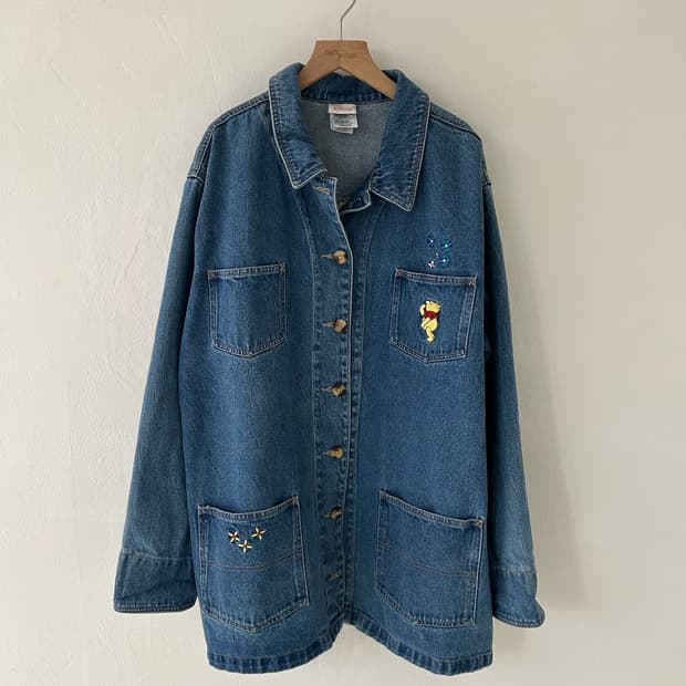90's Disney store Pooh Denim Chore jacke