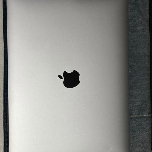 맥북 m1 13인치 8/256