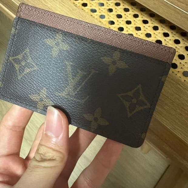루이비통 카드지갑 