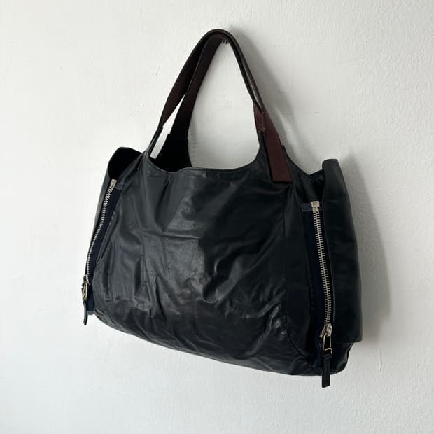 셀린느 왁스코팅 블랙 레더 숄더백