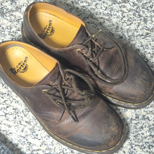 닥터마틴 1461 빈티지 브라운 판매