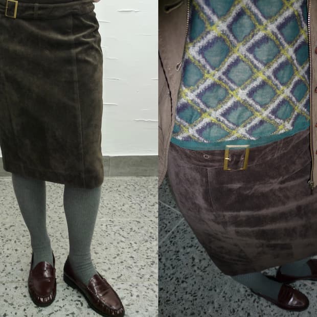 Belted deep brown midi skirt