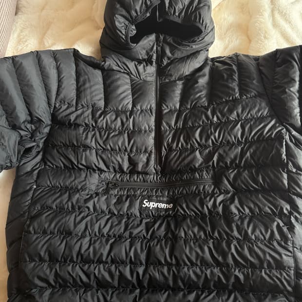 슈프림 블랙 경량 패딩 자켓 xl