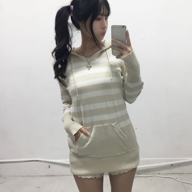 [KATHARINE ROSS] 갸루 y2k 로걀 스트라이프 후드 롱슬리브