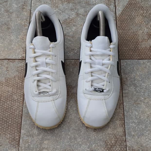 (230)나이키 코르테즈 흰검 