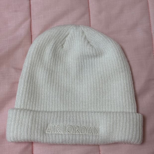 조던 화이트 비니