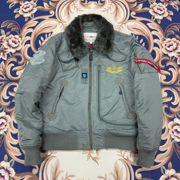 (L)엑스톤즈 XTONZ U.S파일럿 항공점퍼(올리브)