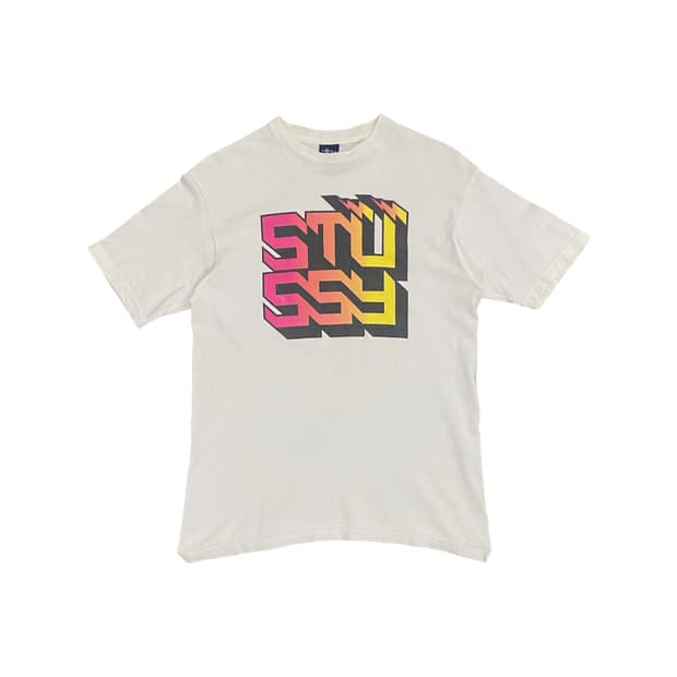Stussy 그라데이션 레터링 반팔 티셔츠