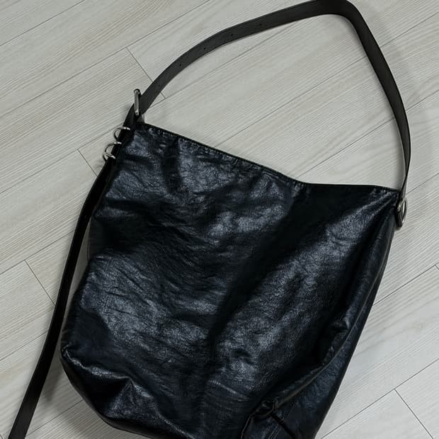 LCDC 벨트 스트랩 레더백