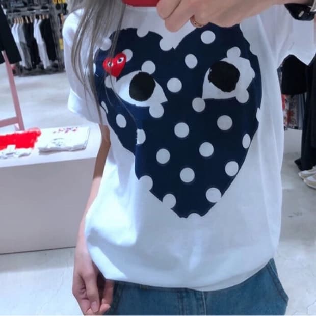 꼼데 땡땡이 도트 반팔티