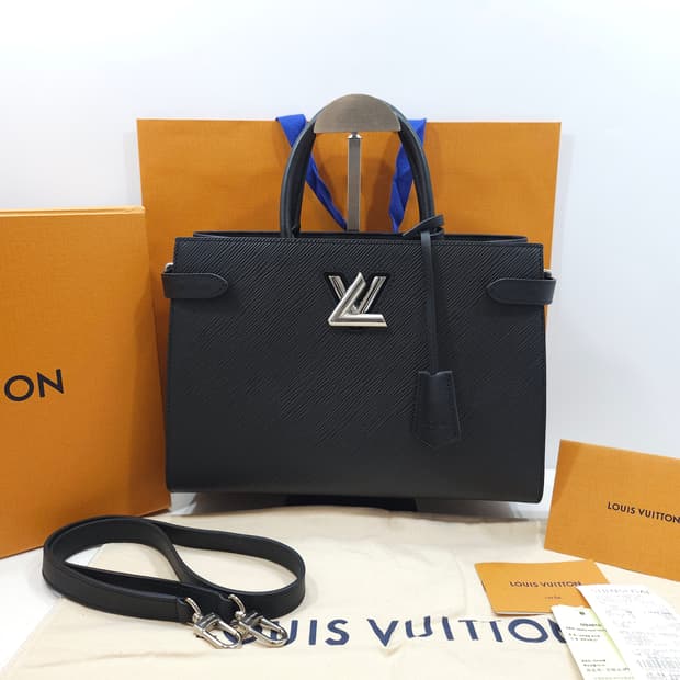 루이비통 에삐 트위스트 토트백