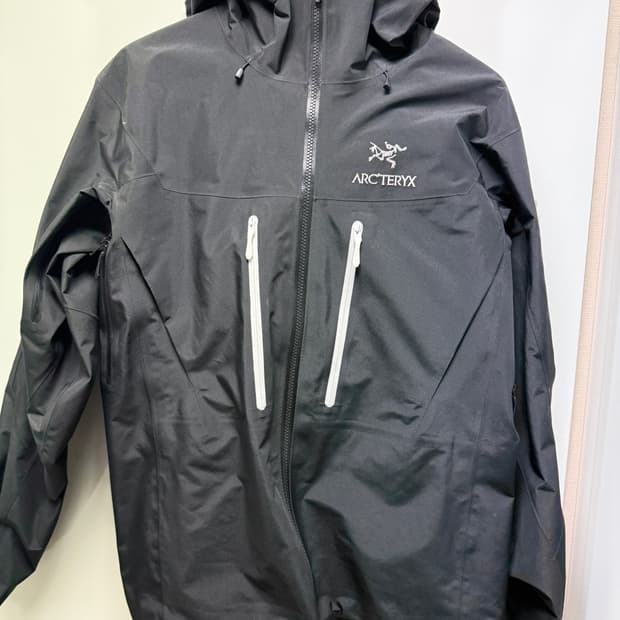 아크테릭스 알파 자켓