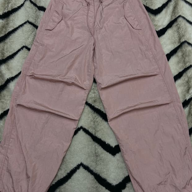 [26]무신사스탠다드 파라슈트 우븐팬츠/핑크